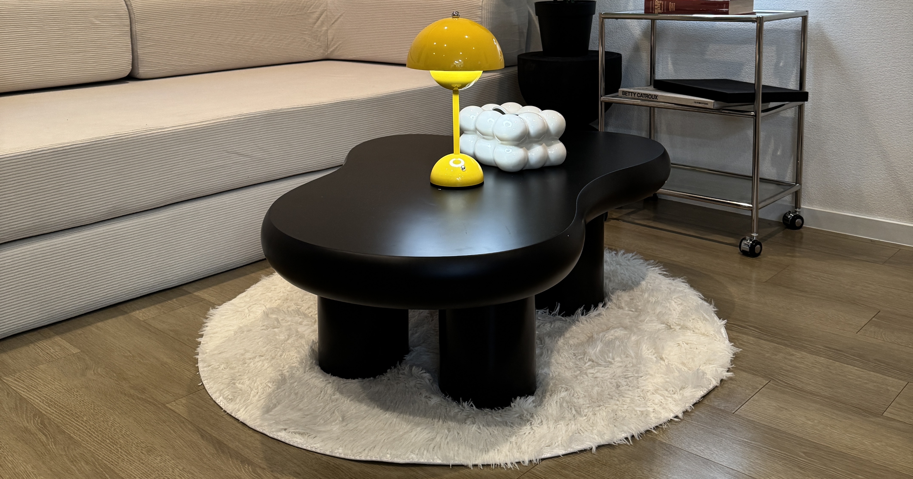 ラグの色選び、これだけ知れば大丈夫。｜センスよく見える5つの法則